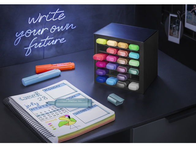 Tekstmarkers Faber-Castell Deskset 24 kleuren, 7 neon, 9 pastel en 8 metallic kleuren