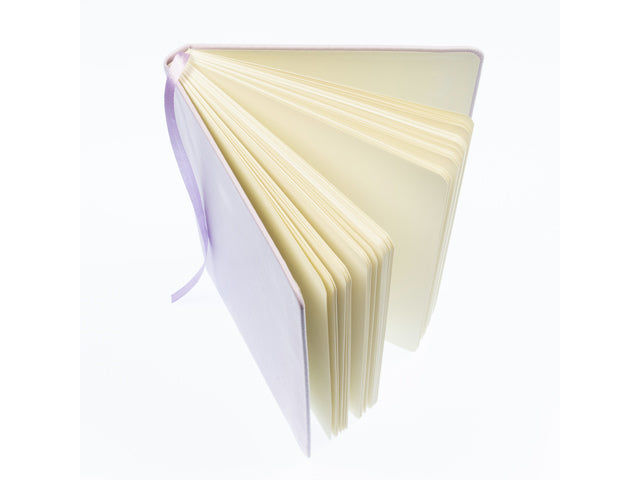 Schetsboek Kangaro A5 violett PU HC 80 Blatt 140gr Raumweiß mit Elastik und Flusen
