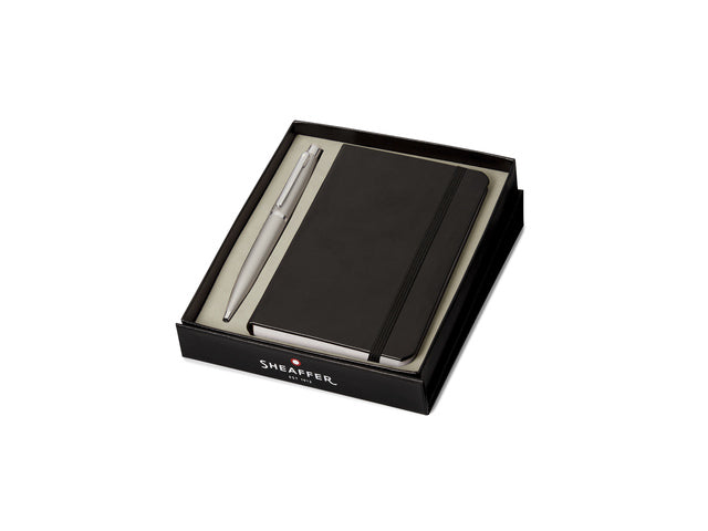 Balpen Giftset SHEAFFER VFM G9400 Zilver nikkel verguld met A6 notitieboek