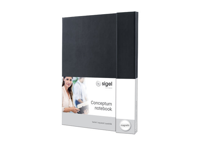 Notitieboek Conceptum Pure A4 zwart 5mm ruit hardcover met magneetsluiting. Genummerde pagina's, inhoudsopgave, sluiting d.m.v. elastiek, lus voor pen, 2 leeslintjes. 194 pagina's 80 grams chamoiskleurig papier. PEFC-gecertificeerd.