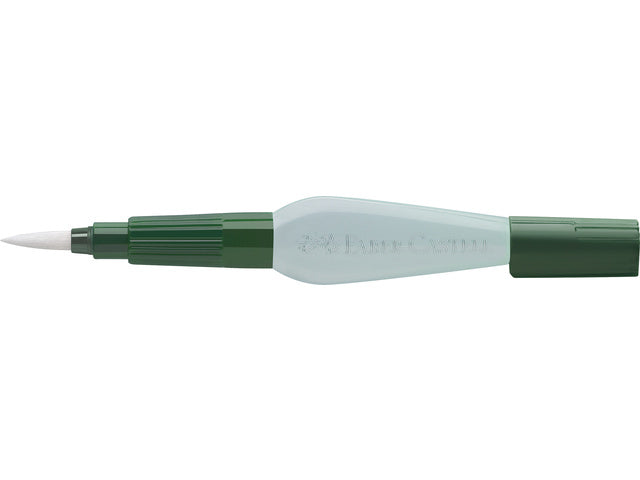 Penseel Faber-Castell traf auf die Wassertankzucht