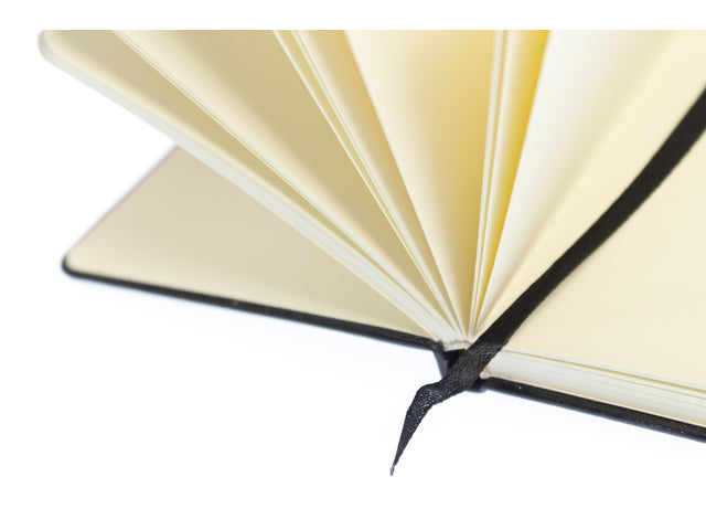 Buch Kangaro, A6, schwarz, PU, ​​Hardcover, 80 Blatt, 140 Gramm, raumweißes Papier mit elastischem und fusselfreiem Papier