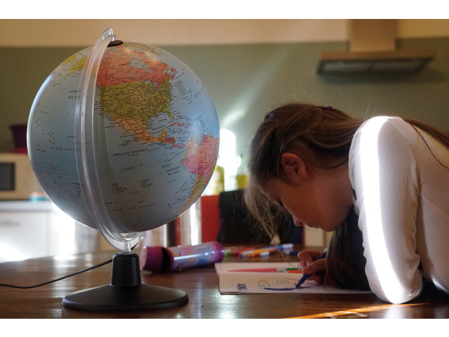 Dag &amp; Nacht geografischer Globus