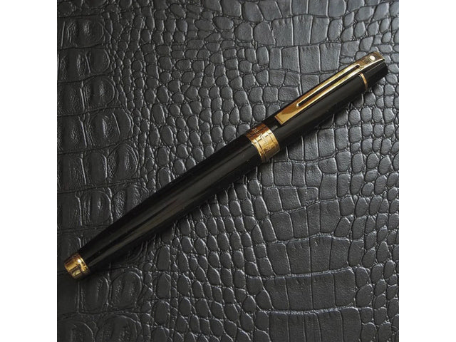 Rollerball SHEAFFER 300 E9325 Glanzend zwart goudkleurig