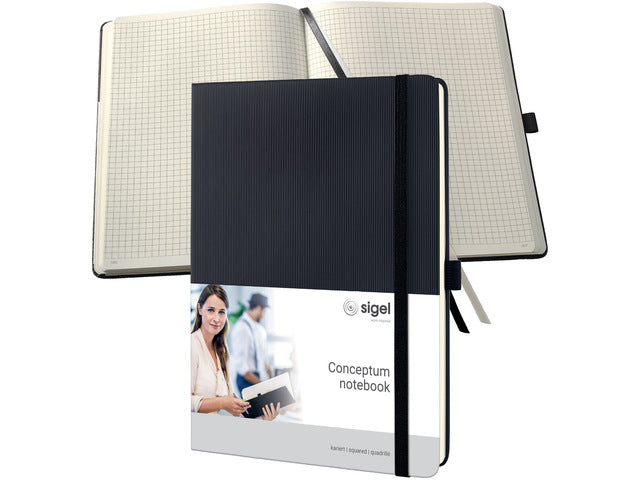 Notitieboek Conceptum Pure tablet maat zwart 5mm ruit hardcover. Nummerde pagina's, inhoudsopgave, sluiting dmv elastiek, lus voor pen, 2 leeslintjes. 194 pagina's 80 grams chamoiskleurig papier. PEFC-gecertificeerd